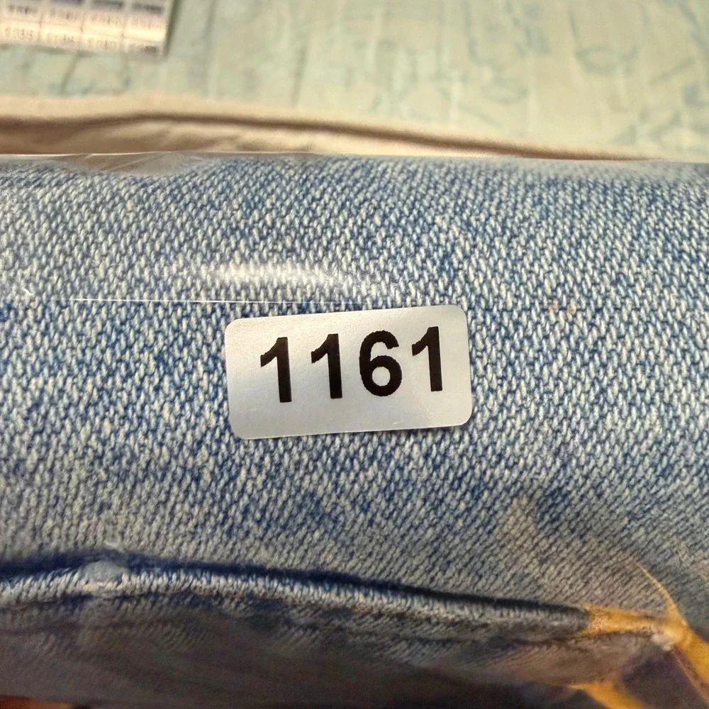 Vintage Wrangler 13MWZ Cowboy Cut Denim Blue Jeans Distressed Mens 33x34